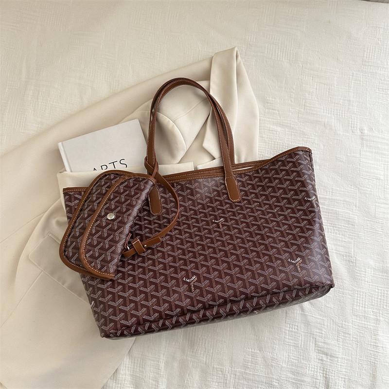 Bella Borsa a Spalla Tote Grande Capacità Blu o Marrone per Donna con Chic Street Style