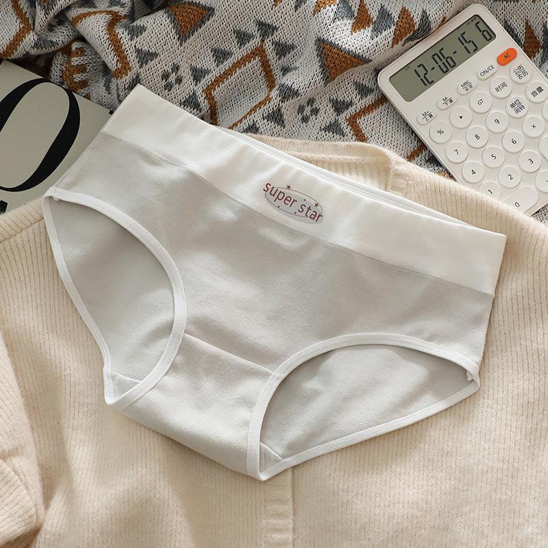 Ladies Spring and Summer Simple Lovely Letter Pure Cotton 7A Bacteriostatic Crotch Breathable Mid Waist Triangle Briefs