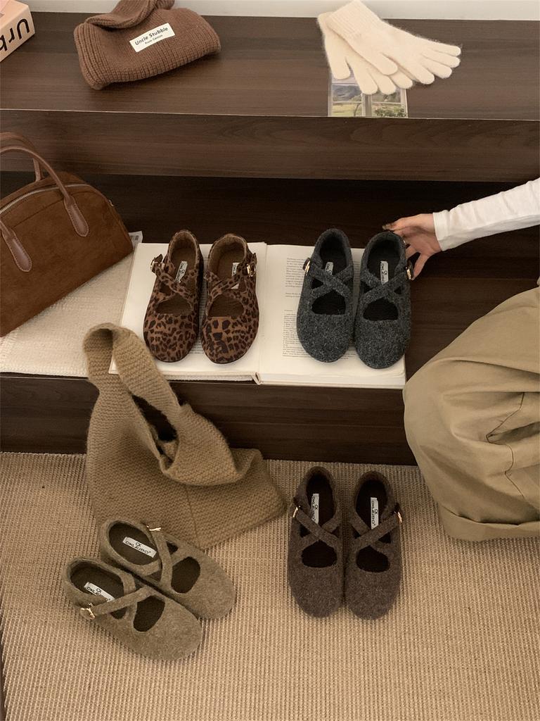 Fairy Wind Mary Jane Shoes Buckle Hair Shoes Single Shoes Female 2025 Autumn New Korean Version Soft-soled Shallow Mouth Flat Shoes