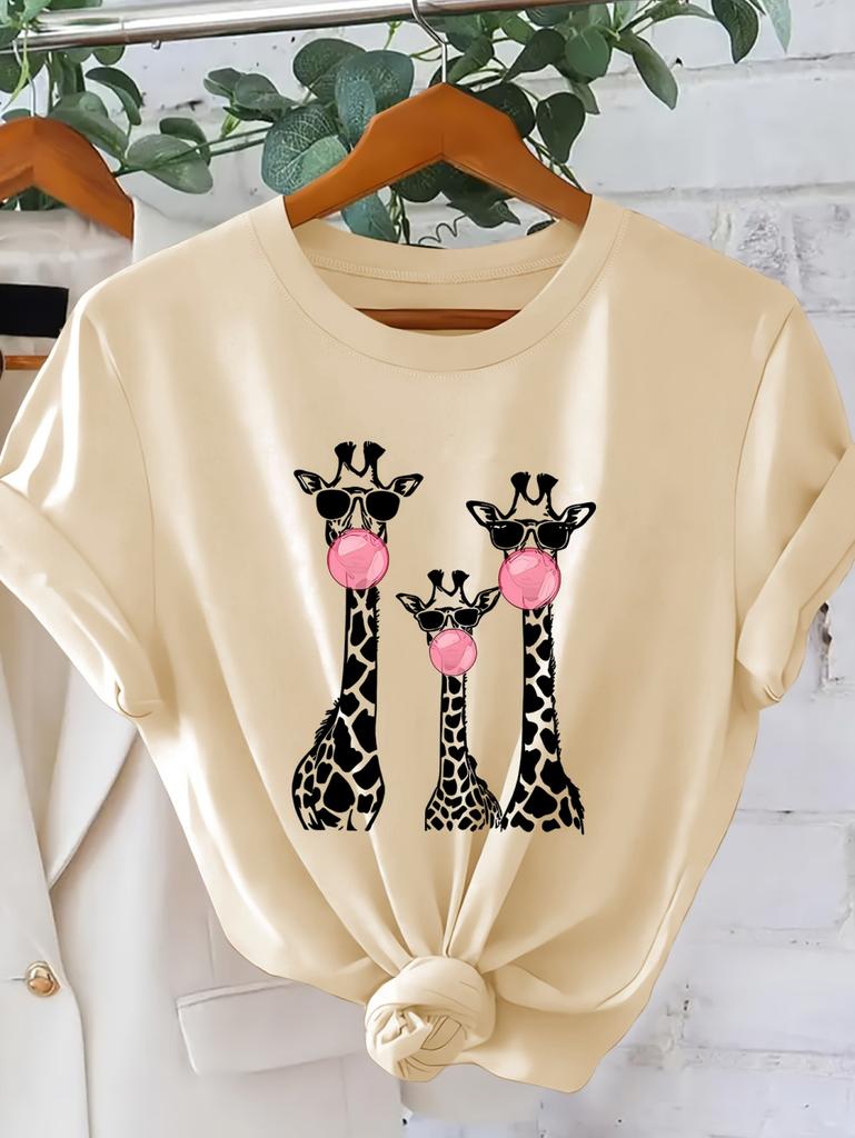 Women's Casual Short Sleeve T-Shirt Vibrant Giraffe Pattern Print Lightweight Summer Round Neck Tops Oversized Clothes for Woman