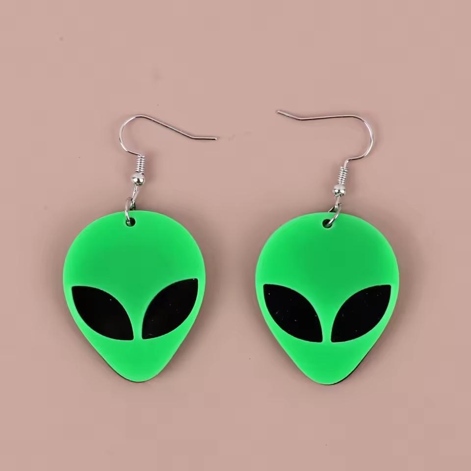 

Creative UFO Alien Planet Acrylic Long Drop Earrings for Women New Trendy Green Tassel Spliced Dangle Earring Funny Jewelry Gift зелёный