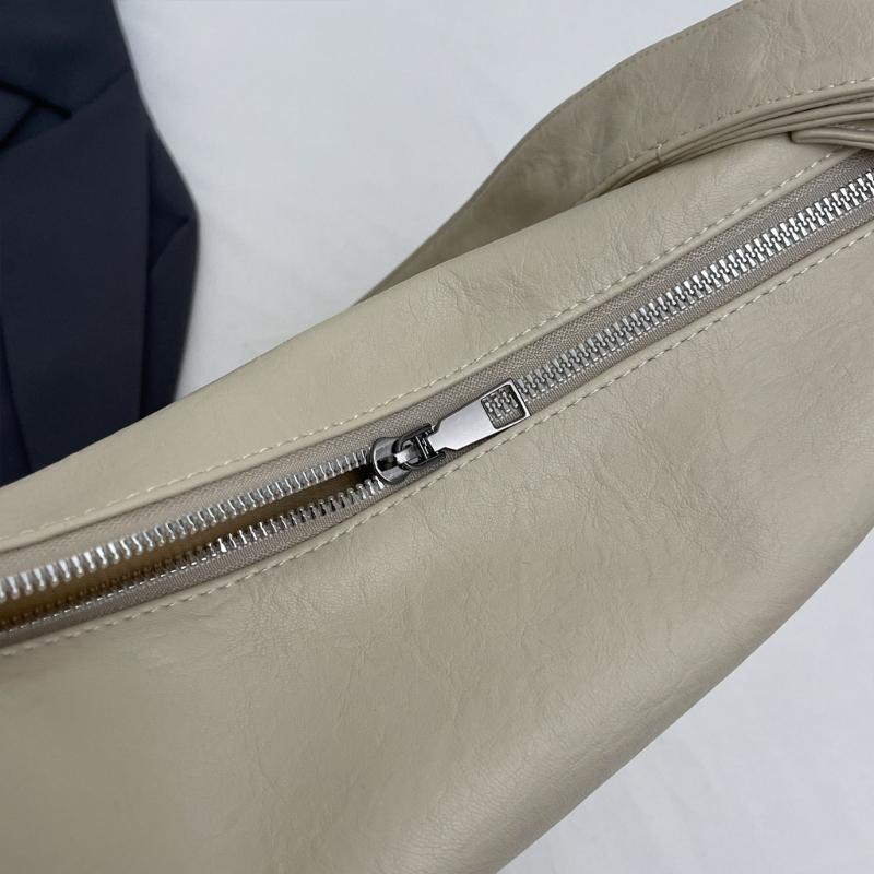 Women Bag Large Capacity Crossbody Bag Casual Shoulder Bag PU Leather Messenger Bag Fashion Backpack Student School Bag