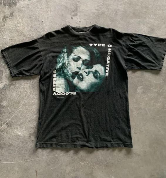 T-Shirt O Negative 1993 'Bloody Kisses' Maglietta nera Stile classico NH23040