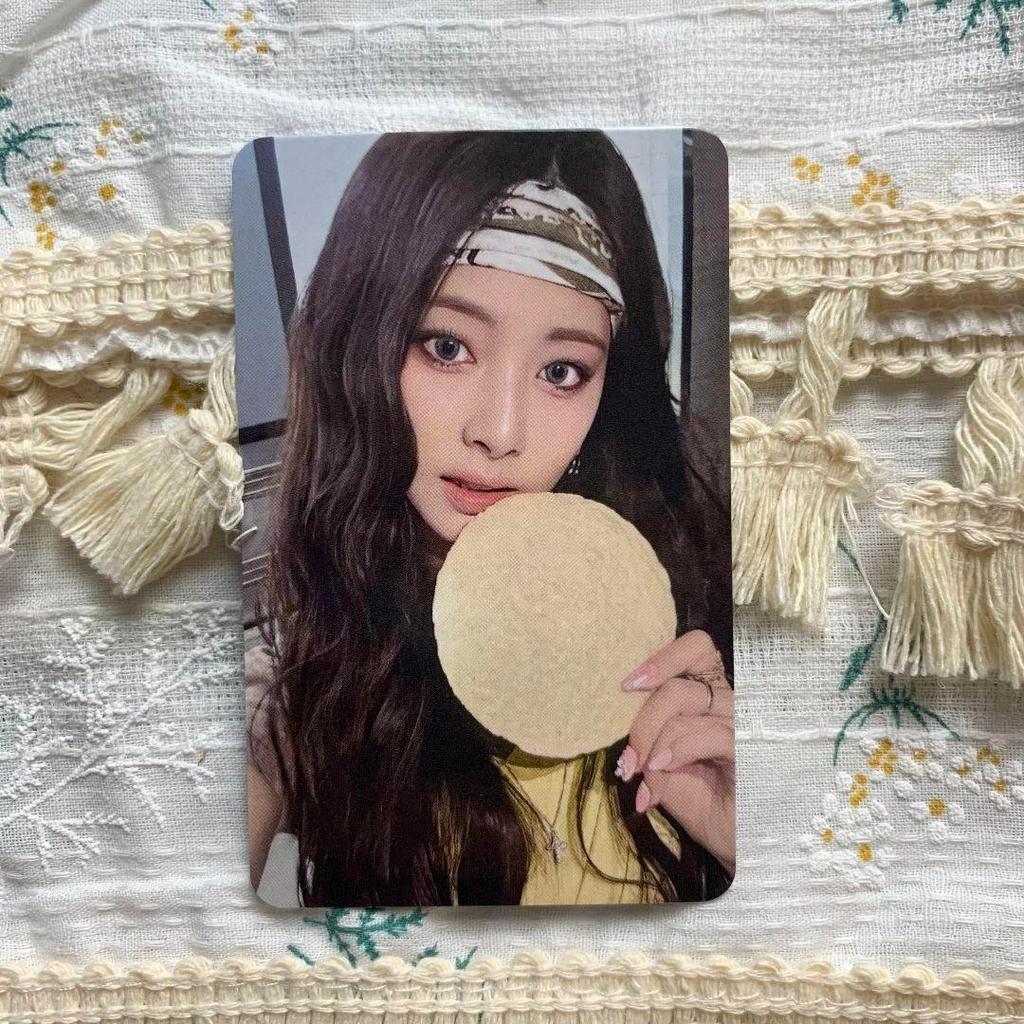 [USED] TWICE 7/13 Sanok Tzuyu Limited THIS IS FOR Trading Card
