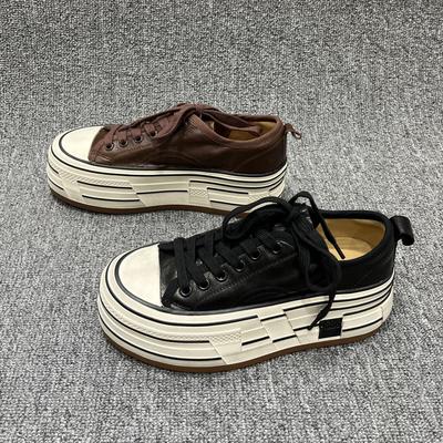 Europejska stacja jesień 2025 nowe damskie buty platforma buty babeczki casualowe sportowe sznurowane podwyższające buty na platformie Europejskie buty pojedyncze
