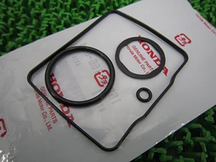 Genuine Honda motorcycle Carburetor gasket for NSR50 number for part (part 16010-166-004) NS-1, NS50F, NSR80, CRM50, CRM80, MB50, MB-5 чёрный
