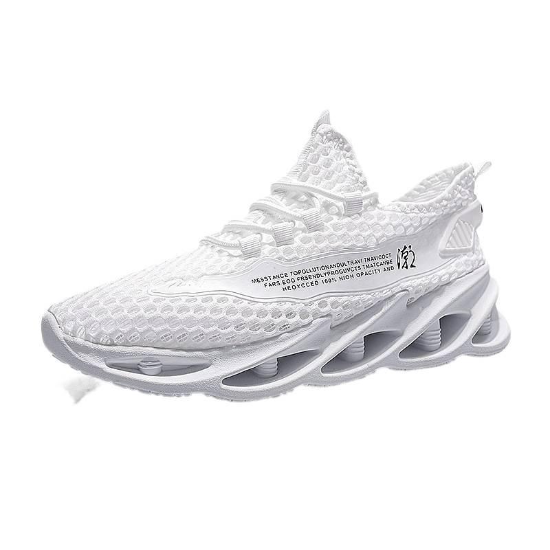 2025 new men's fly-woven mesh sneakers are breathable and non-smelly in summer, lightweight running shoes, and driving casual shoes.