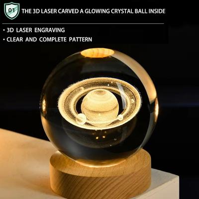 Kryształowa kula 3D Saturn Grawerowana laserowo szklana kula globus Galaktyka Astronomia z drewnianą podstawą Kula planet na urodziny Boże Narodzenie