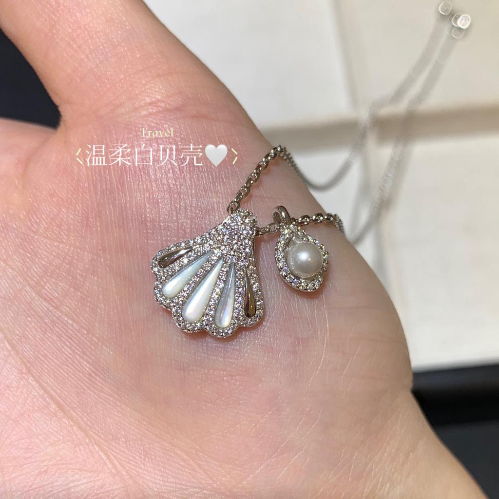 Pearl Inlaid Diamond Shell Pendant Necklace Light Luxury High Sense Exquisite Fashion Temperament Versatile Niche Design Necklace Women
