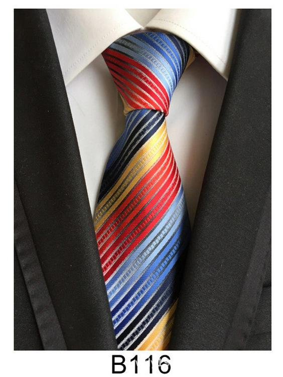 Cravate homme en soie et polyester faite main – Décontractée, formelle ou professionnelle