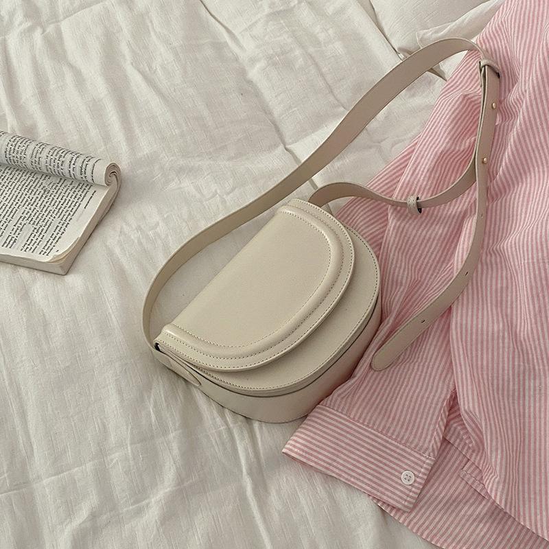 Mote Liten Veske Dame Koreansk Versjon av Salvesken Allsidig Enkel Skulder Messenger Bag Nisje Underarmsveske