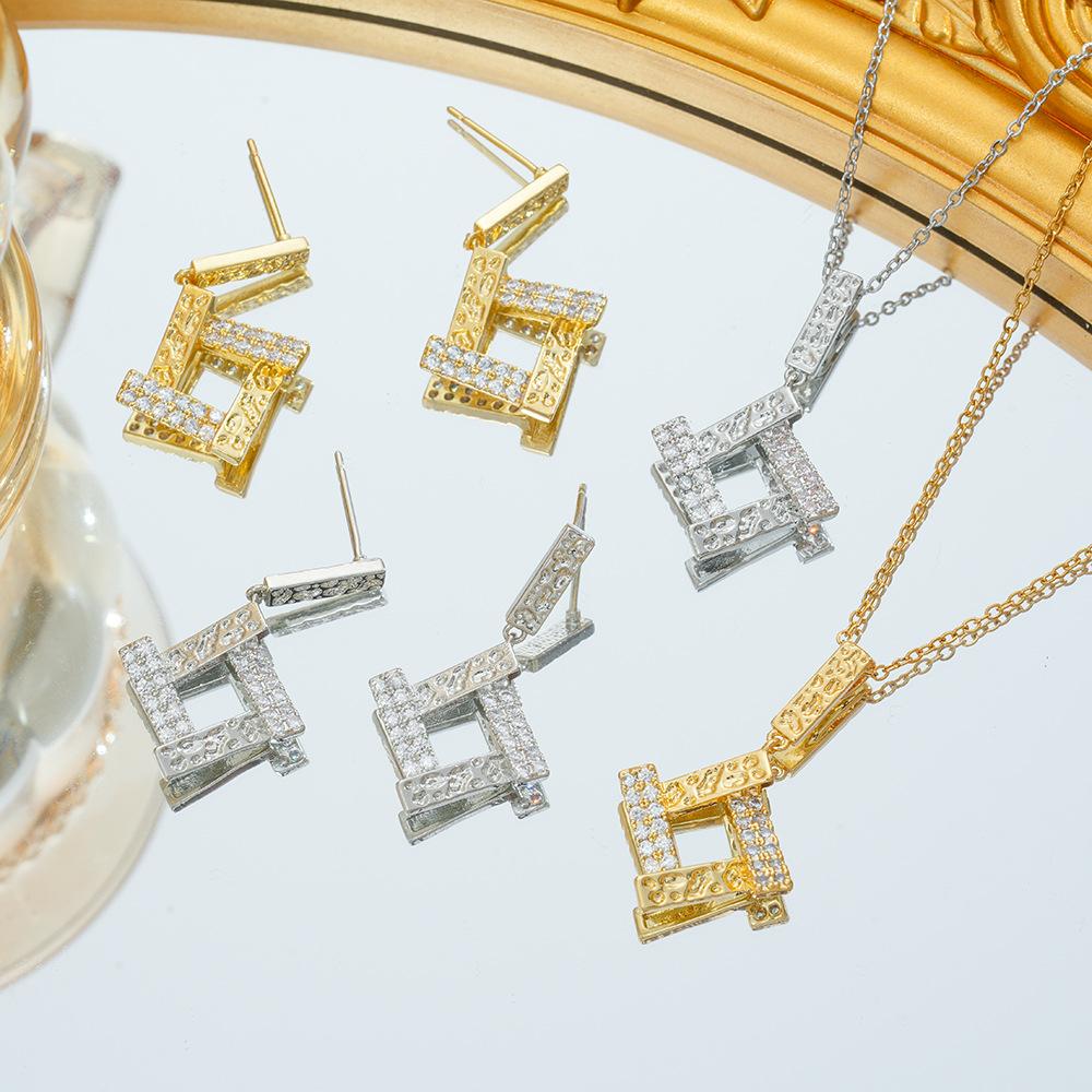 Light Luxury Flower Iris Imitation Red Sapphire Necklace Versatile Fashion Temperament Set for Women