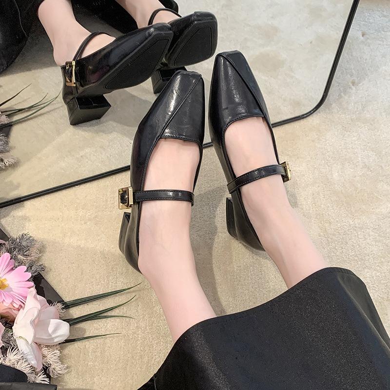 High heels women's autumn new retro square head thick heel with temperament shallow mouth versatile single shoes