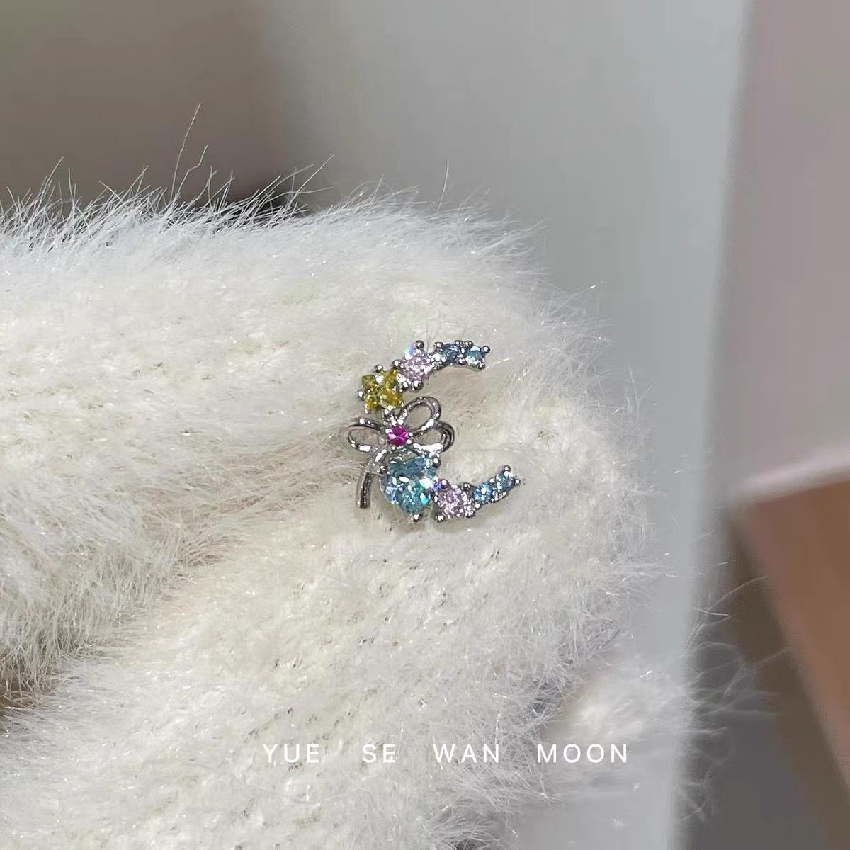 Милые Девушки Разноцветные Цирконы Серьги-Гвоздики Полумесяц | Титановые Серьги для Хеликса