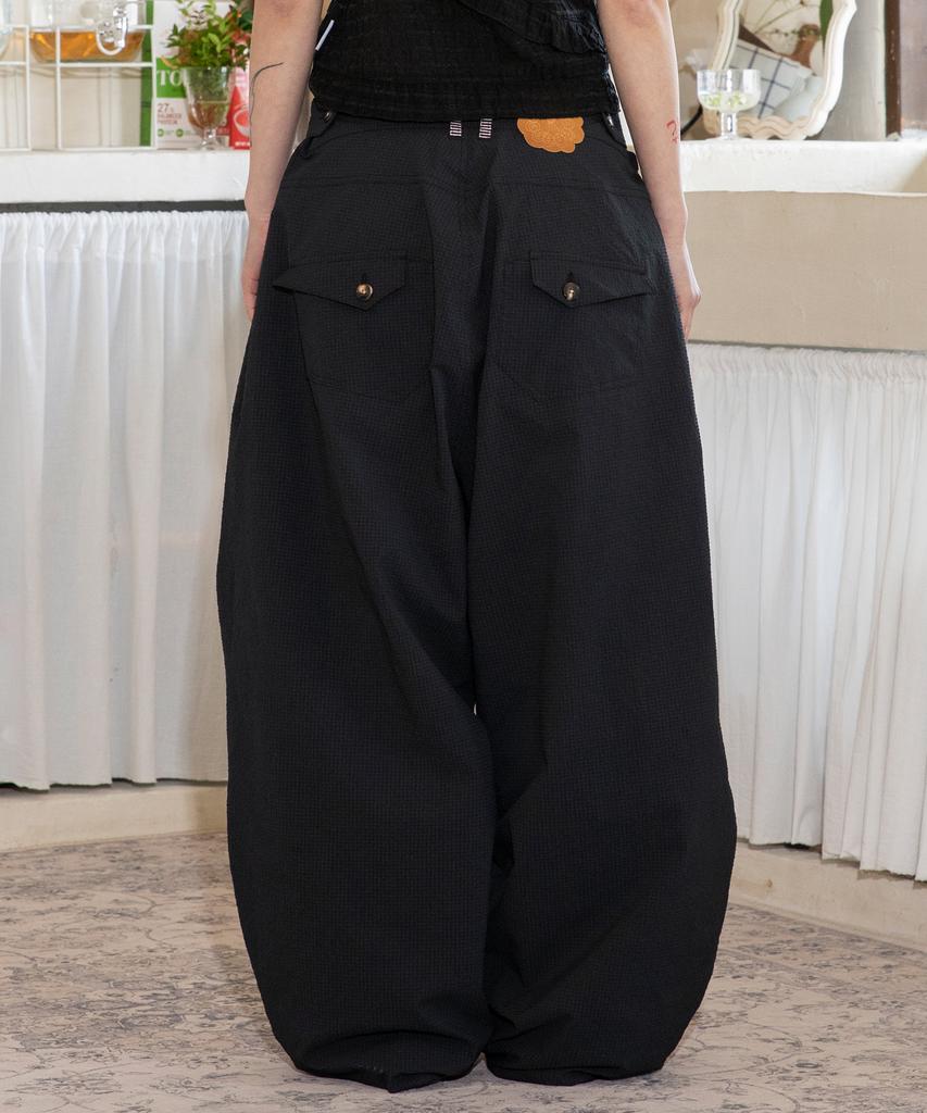 RuNaKi'Hu' Wxp042 Saki Frill Seersucker Wide Pants (Black)