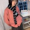 Weicher gestreifter Strickschal Warmer, kuscheliger Stoff Einfaches Etikettendesign Für den Winter, tägliches Tragen, Pendeln