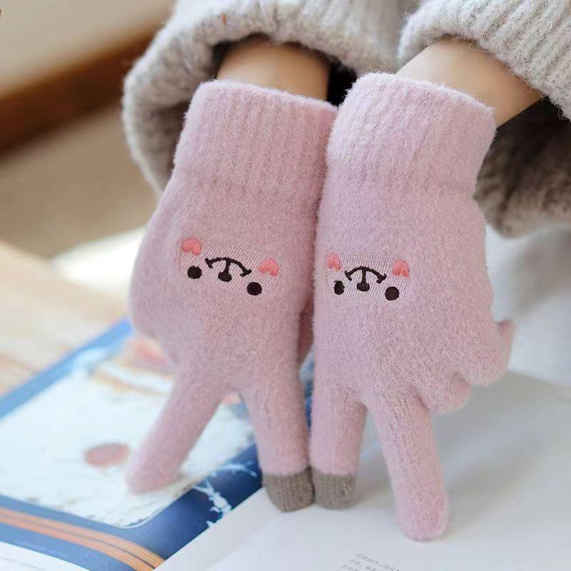 Kawaii Knitted Gloves Cute Cartoon Embroidered Bear Touchscreen Glove for Women Autumn Winter Warm Shopping Knit Soft Gloves