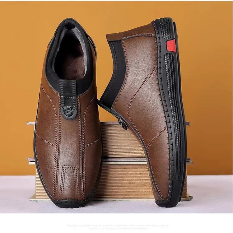 Fashion Men's Casual Leather Shoes Lightweight Non-Slip Soft Bottom Slip-On Fleece Lined Warm Driving Slip-On Shoes Breathable Summer
