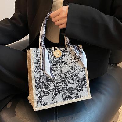 Fashionable Portable Bento Bag for Women Ins Canvas Bag High End Handheld Birthday Souvenir Gift Bag