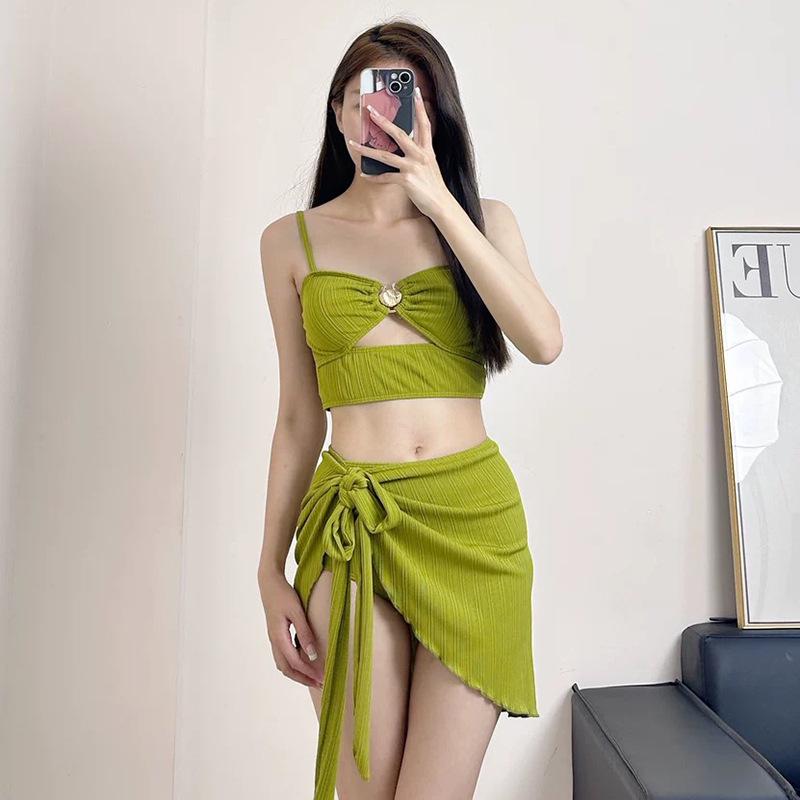 

2024 Green Halterneck Three-Piece Bikini Swimwear XL