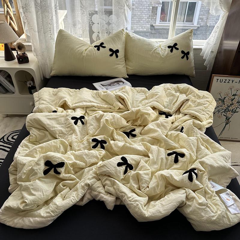 Skin Friendly Water Washed Cotton Bow Towel Embroidered Summer Cool Quilt,Luxury Emulation Silk Quilted Quilt