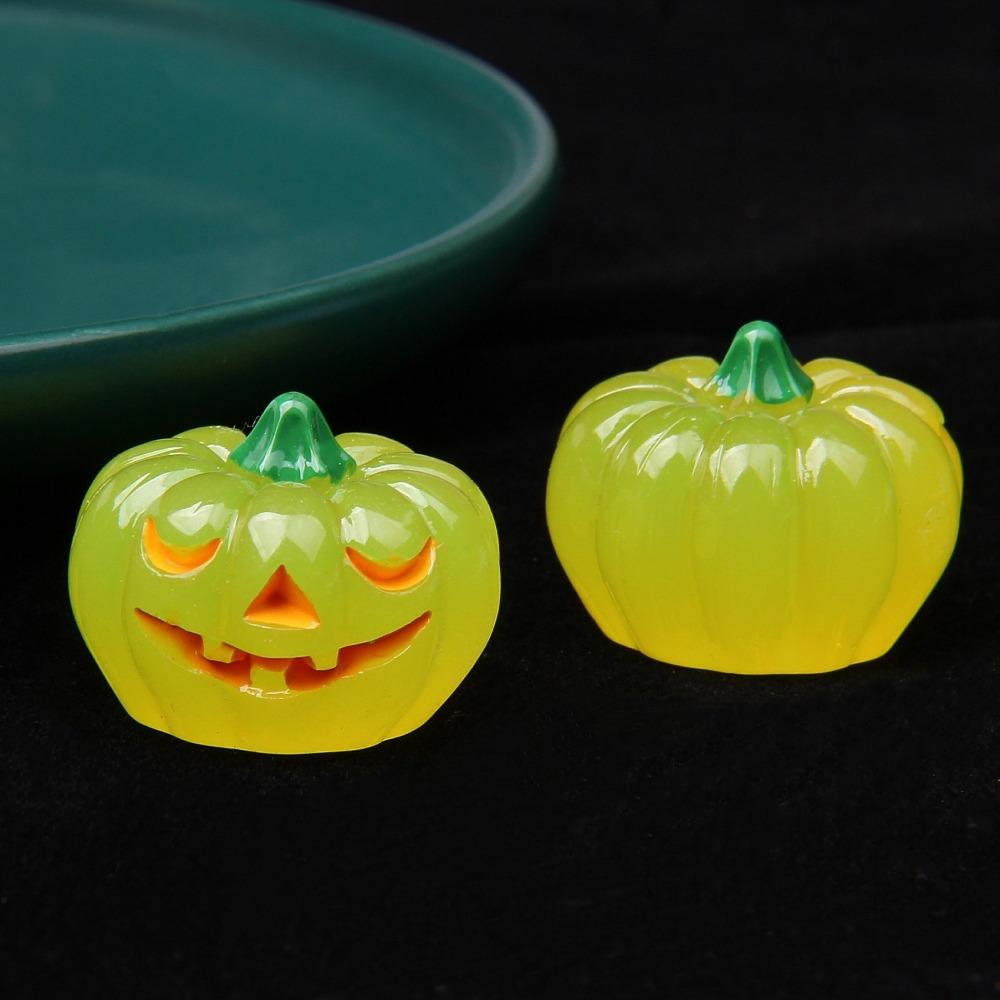 8 ks Mini Svítící Dýňové Figurky Halloweenské Dýňové Ozdoby pro Terasu Dvůr Zahradu