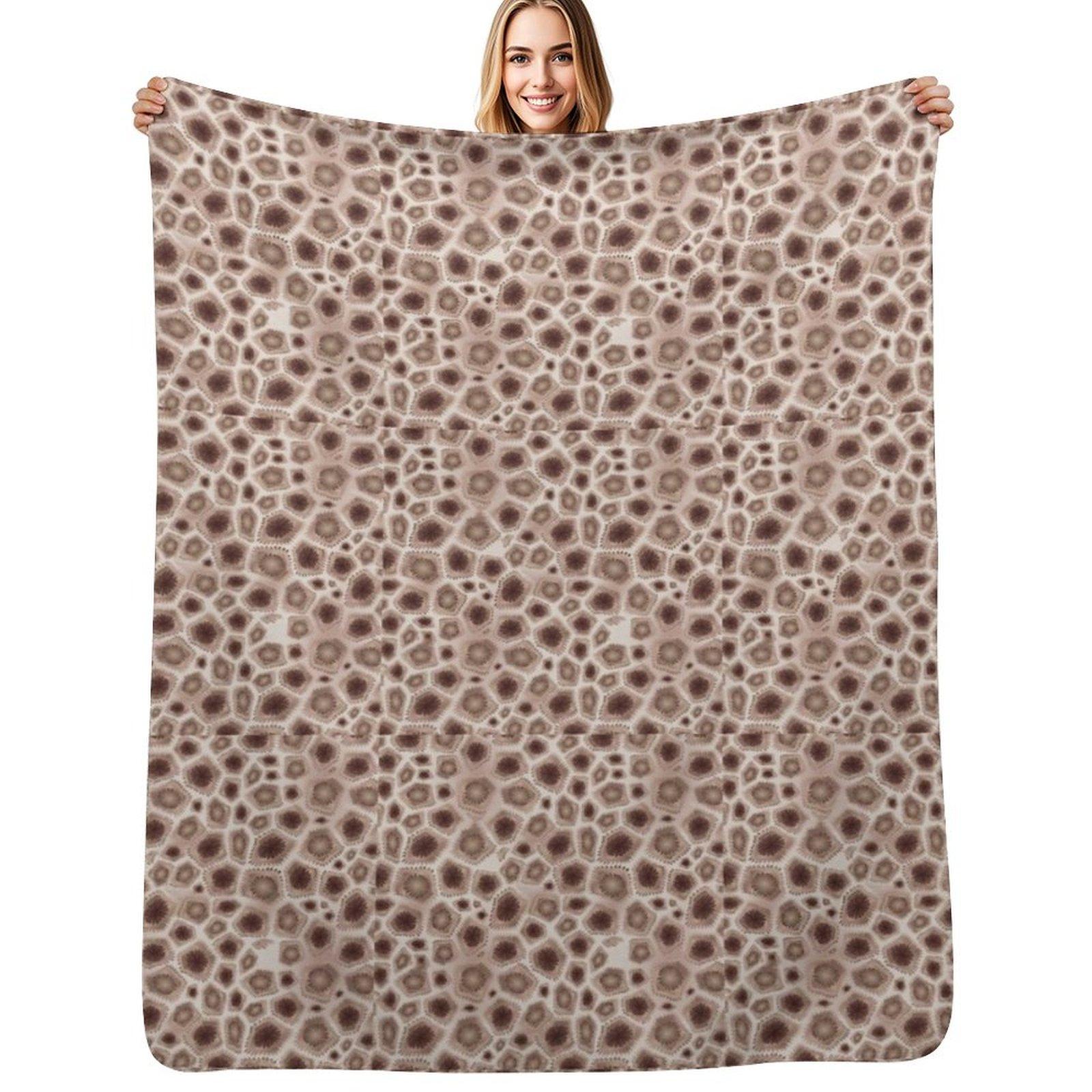 Petoskey stone Throw Blanket Long Lasting Soft Plush Blanket for Daily Use Size: 75*100cm, Weight: 230 GSM