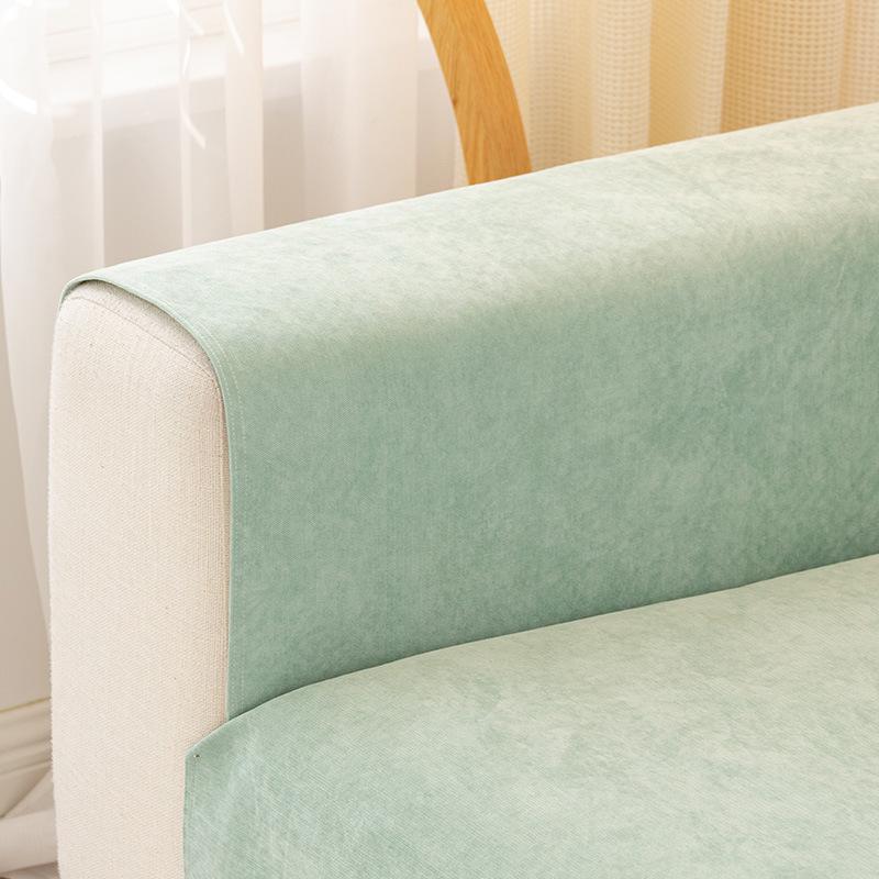 Chenille Waterproof Non-Slip Sofa Cover - Urine and Scratch Resistant Seat Protector