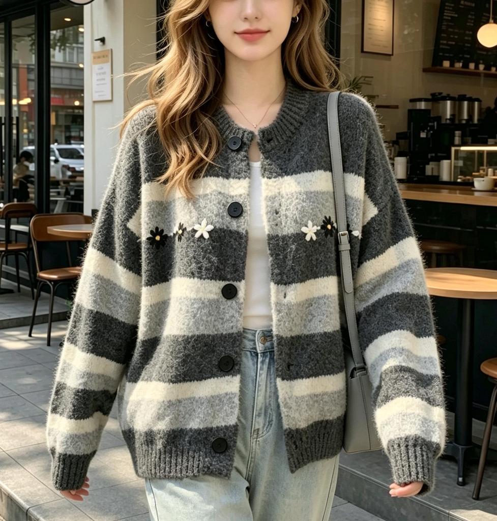 2026 New Women's Striped Sweater: Loose Knit Jacket for Spring, Autumn, and Winter