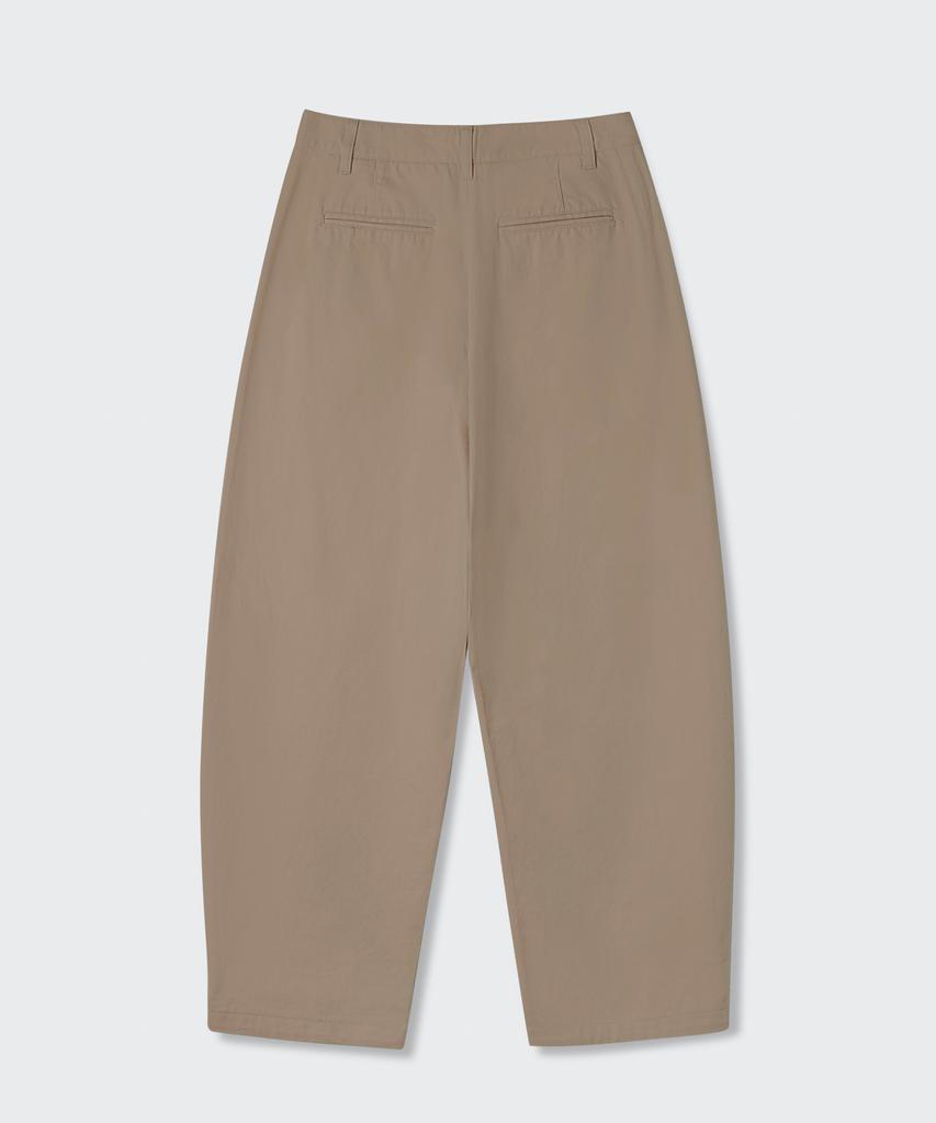 MUSINSA STANDARD WOMAN Curved Chino Pants [Beige]