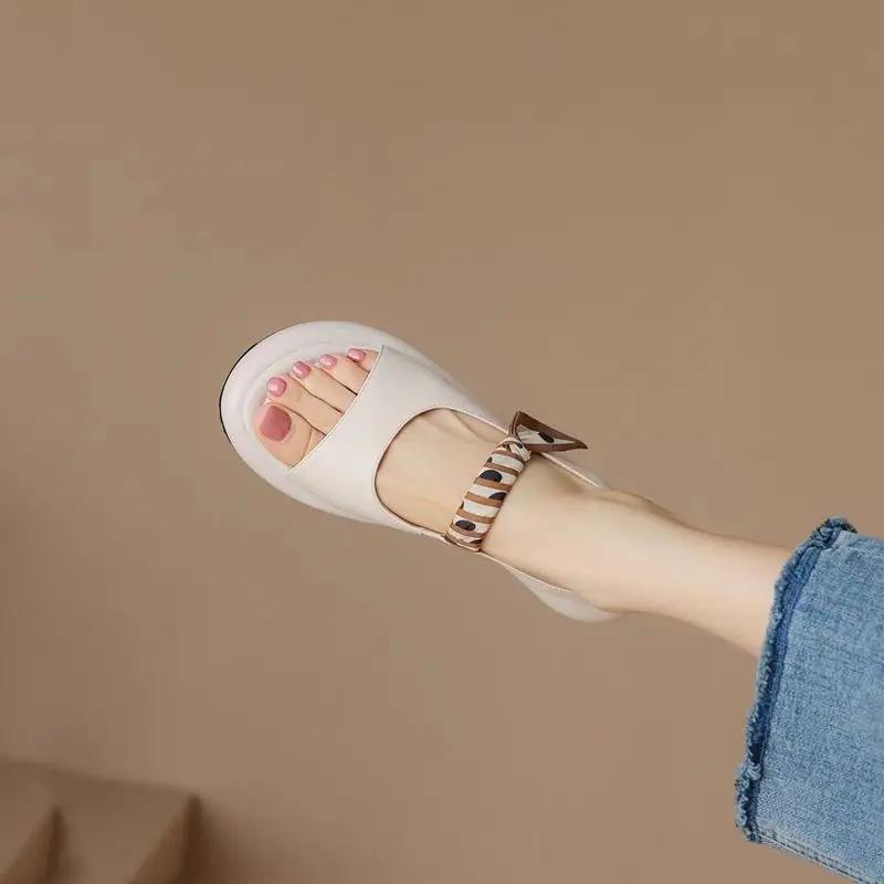 Fashion Chunky Woman Shoes Block Heel Open Toe Thick Sandals for Women Casual Footwear New Breathable Fashion Wholesale Luxury Shoe