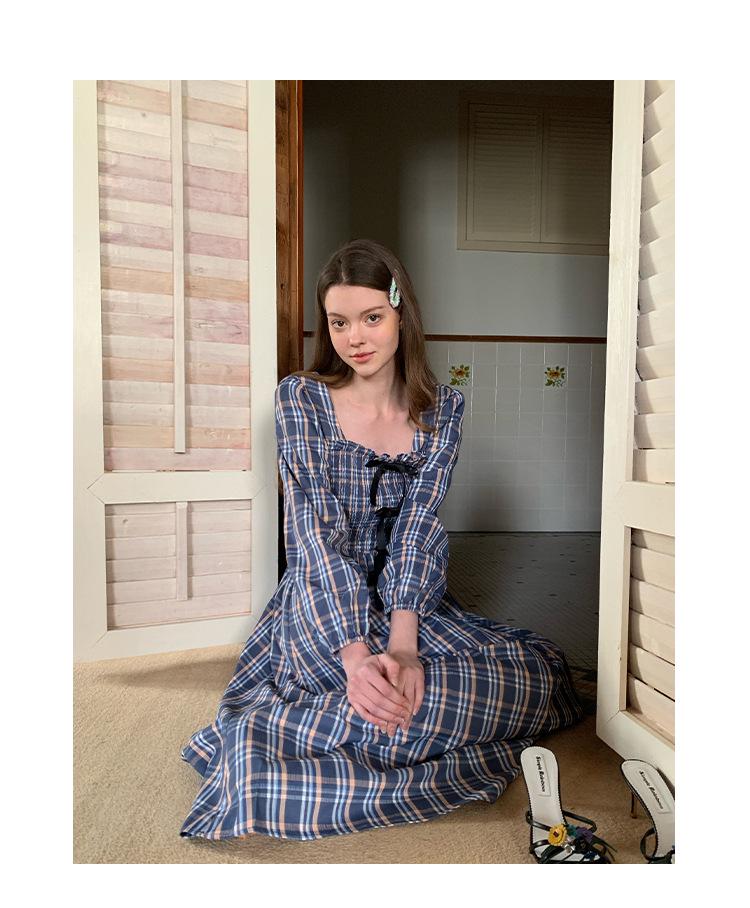 NEWOPEN 2025 Early Spring French Retro Striped Waist-Hugging Dress C3617