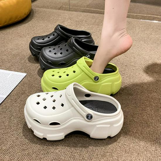 2025 Exklusive Koreanische Trendige Herren Sommer Strandsandalen