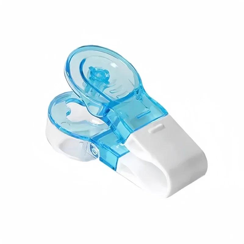 Anti-pollution Artifact for Household Drugs Portable Anti-contact Pill-taking Device forThe Elderly Medicine Dispenser Pill Case