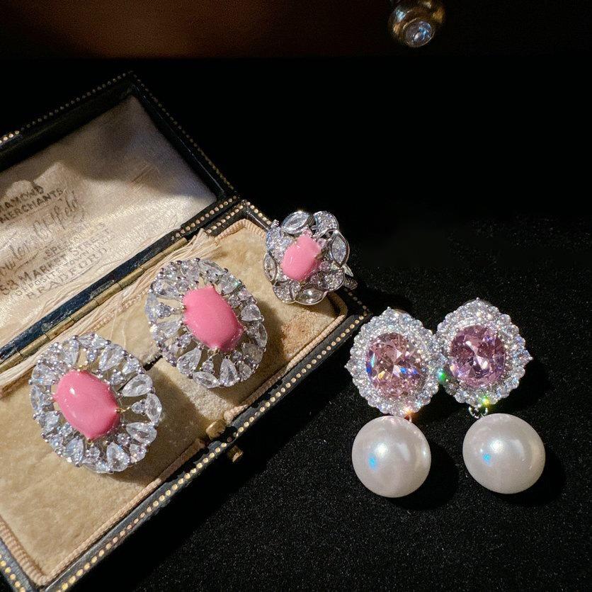 Geometric zircon pearl earrings French light luxury new earrings high-end French versatile earrings