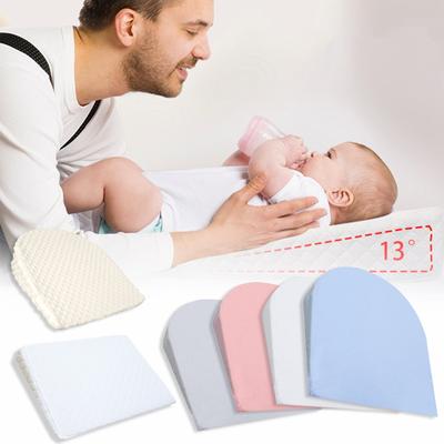 Baby -vomiting Pillow Triangular Slope Pad Feeding Slope Pillow Memory Foam Baby Pillow