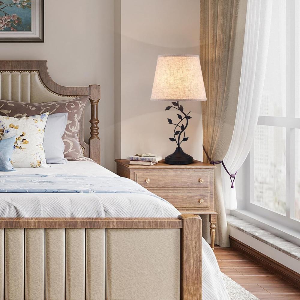 Kakanuo USB-Lade-Nachttischlampe für Wohnzimmer und Schlafzimmer – Traditionelle hohe Retro-Schreibtischlampe