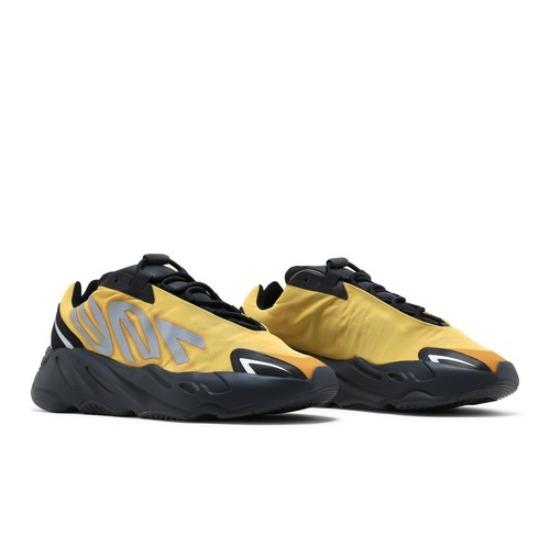 

adidas Yeezy Boost 700 MNVN Honey Flux GZ0717 EU 36 мед
