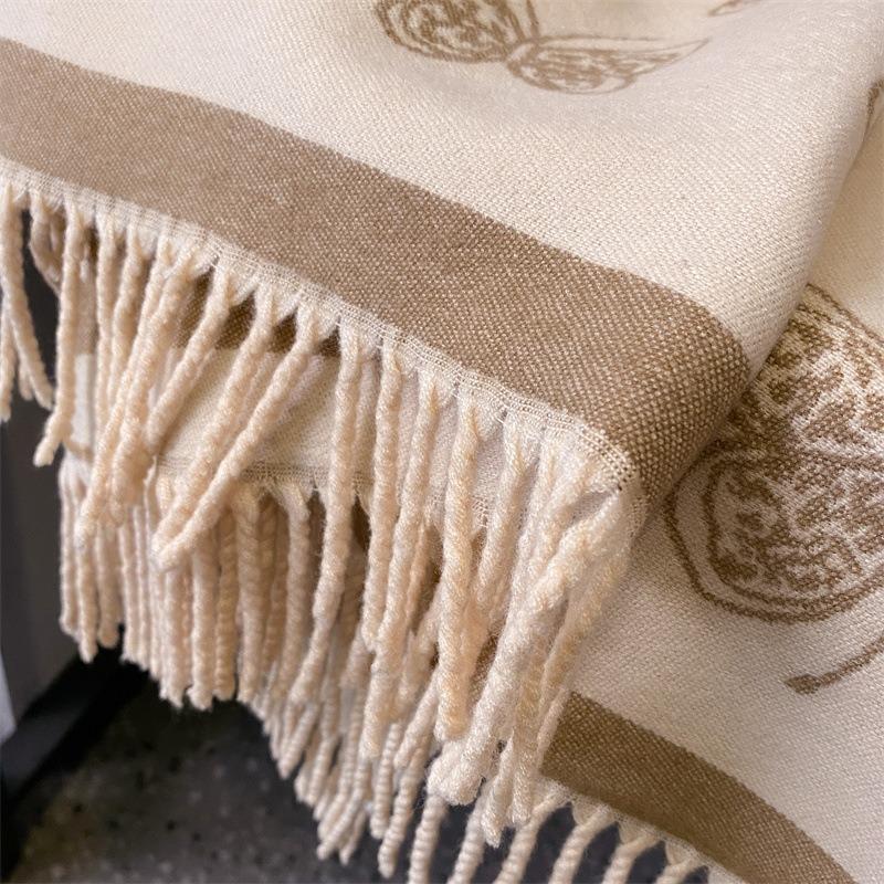 Very positive~ Cute butterfly double-sided thickened jacquard scarf, winter women's office large shawl to keep warm