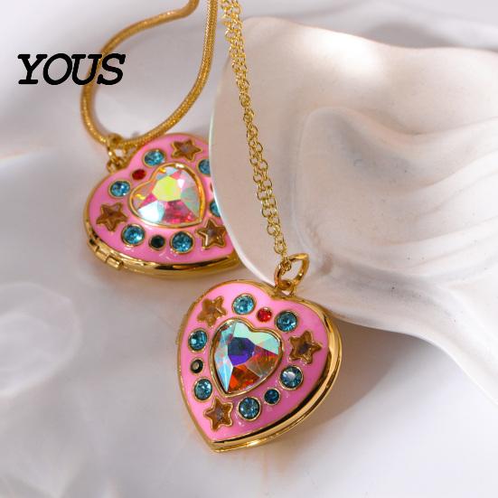 Charming Photo Jewelry Locket Picture Pendant Necklace for Women, Rhinestone Heart/Star Shaped Gift Frame Wife, Girlfriend ,Valentine's Day, Birthday