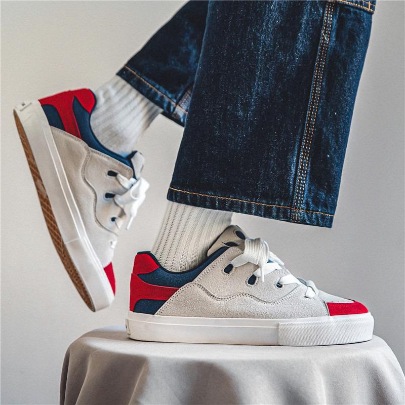 2025 Spring Blue Skateboard Shoes Men Women Size 44 Classic Low Flat Skate Sneakers Light Comfortable Training Shoes Zapatillas