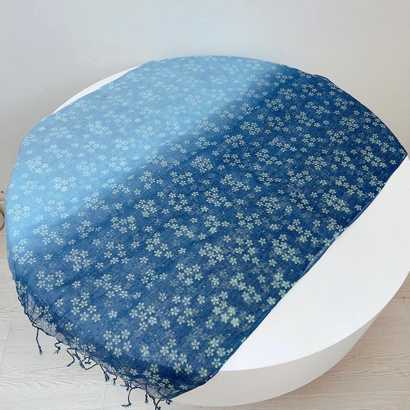 Linen Tie-Dye Scarf Gradual Change Imitation Blue Dye Batik Scarf Women'S Style Shawl Fringed Warm Silk Scarf