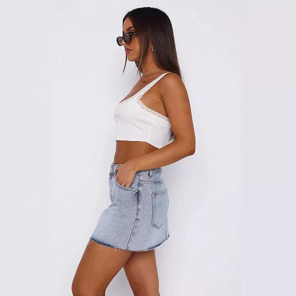 Women’s Lace Trim Crop Top – Square Neck Sleeveless Camisole Tank, Casual Summer Going Out Elastic Rib Knit Vest