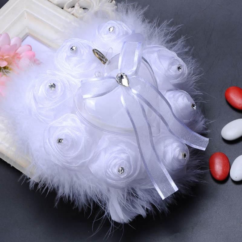 

Кольцевая коробка Размер розы: 15x13 см Белый 1 шт. Форма сердца