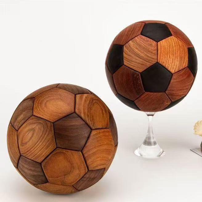 Luban Solid Wood Creative Handmade Patchwork Football: Black Walnut, Beech, Teak Fan Gift DZ01
