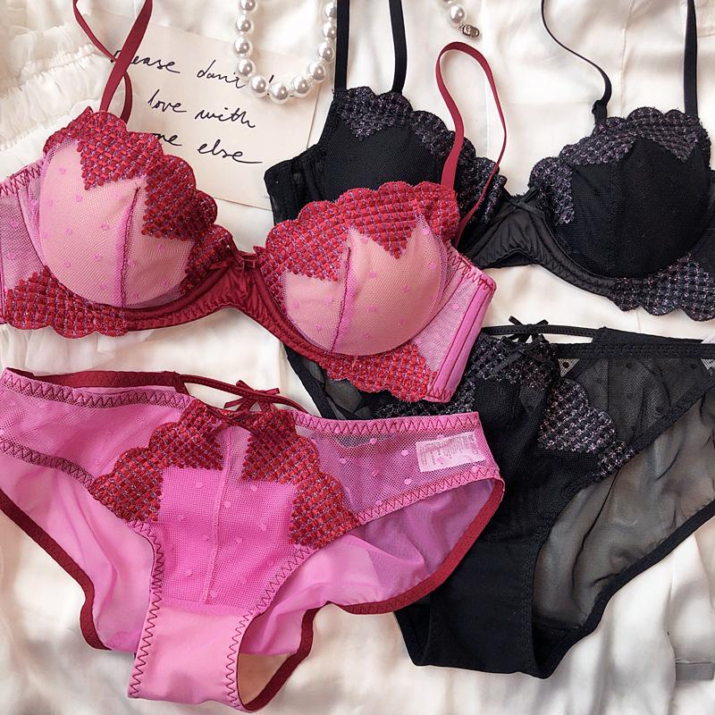 French Sexy Halter Underwear for Women Lace Love Embroidery Bra Set Shiny Diamond Lingerie Comfort Bras Hollow Panties Set