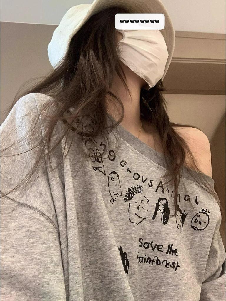 Korean Casual Off-the-Shoulder Women's Summer T-Shirt - Slanted Loose Fit, Short Sleeve Top.