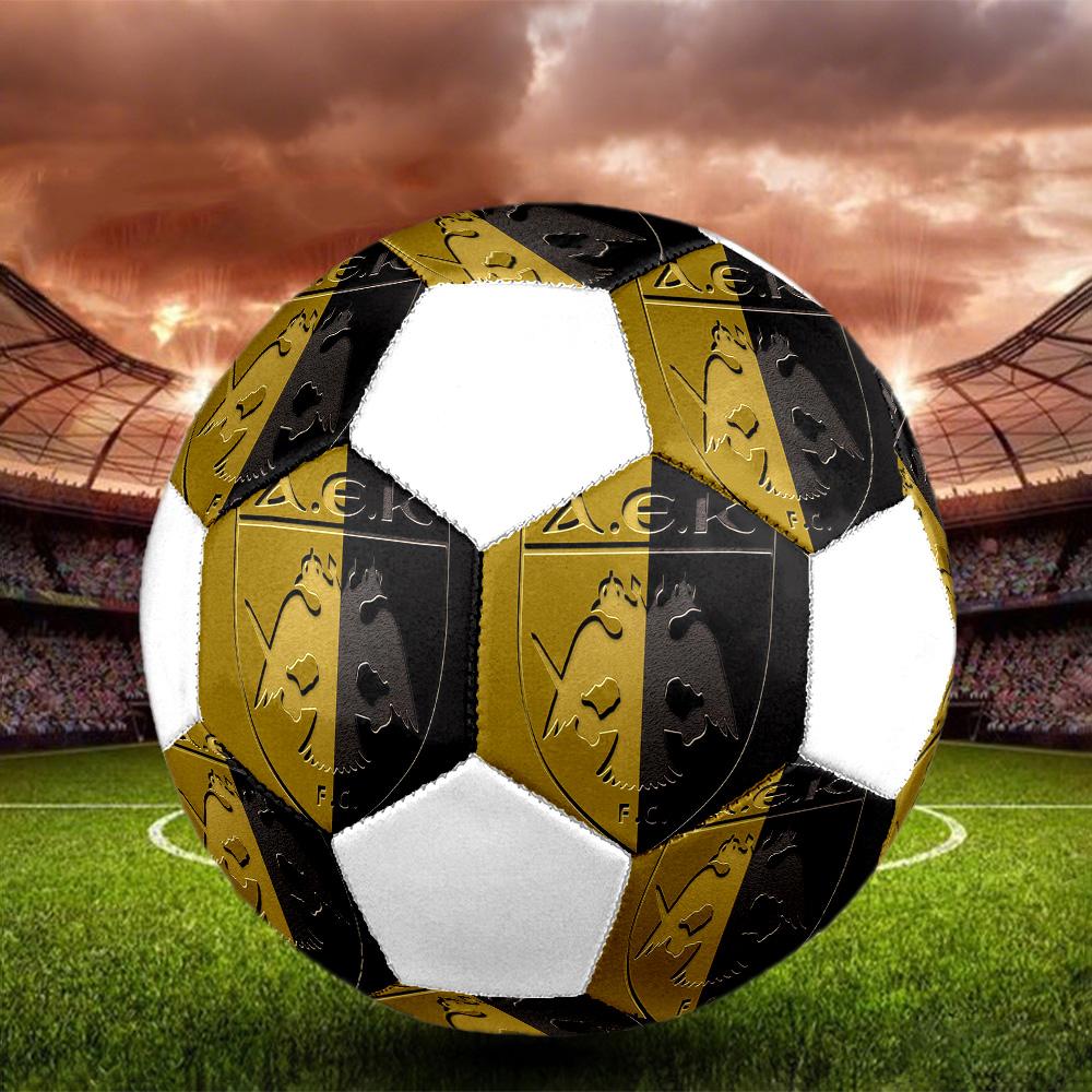 1pz Pallone da calcio AEK Atene taglia 5 Pallone da calcio indoor Praha Colorato Per tutte le età Cucito a macchina PVC Pronto per la competizione Durevole Alto rimbalzo