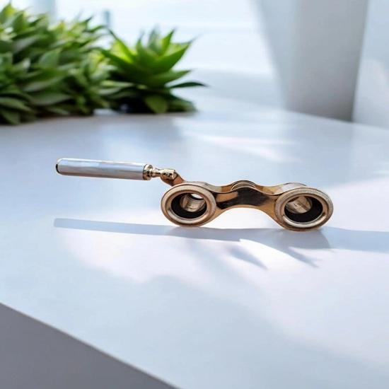 Brass Folding Binocular Monocle Nautical Spyglass 10.16 cm Wedding Anniversary Birthday Christmas Graduation Day Thanksgiving Gift