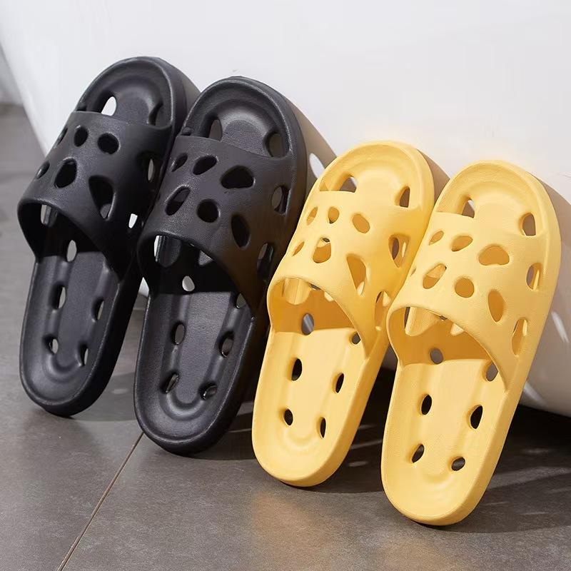 Summer Leaky Slippers Bathroom Bathing Confortable Men Women Couple Home Indoor Non-slip EVA Sandals Slippers Beach Slippers